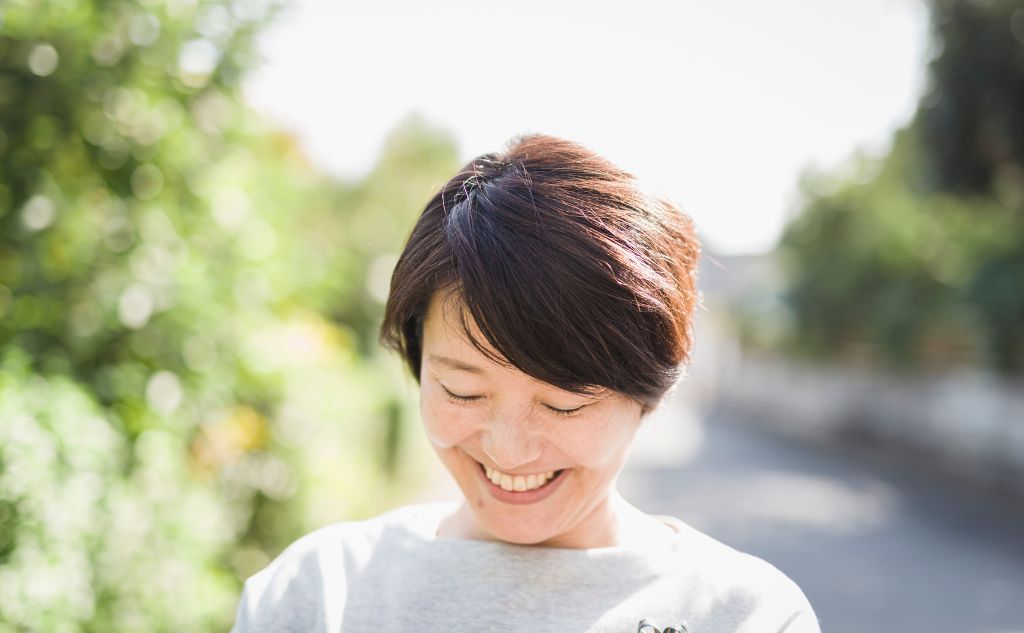 夫と合わないスピリチュアルなズレを認めて「それでも大丈夫」に至った体験
西岡さん42歳(仮名)
【状況】
スピリチュアルに目覚めたが、夫は完全に現実主義
話が合わず喧嘩も増えたが、「話すことを諦めず、自分の時間も大切にする」ことにした
【対策】
「夫は別の価値観を持つ存在」と割り切ってから、ストレスが激減
【結果】
離れるのではなく“心の距離感”を整える選択が、結果的に関係の安定につながった