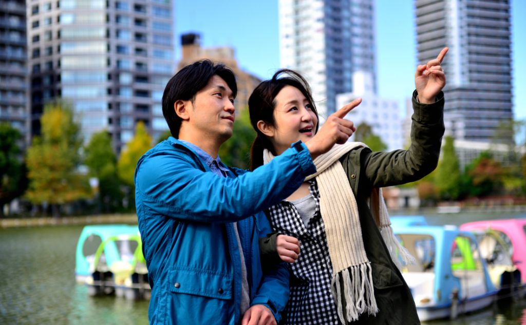 カウンセリング活用事例
ずっと“抱いてくれない”ことがつらくて、夫婦カウンセリングを受けてみました。先生に“感謝の伝え方”や“言葉の選び方”を教わるうちに、夫も少しずつ変わっていきました。3回目のセッション後には、自分からスキンシップを求めてくれるようになって驚いています。